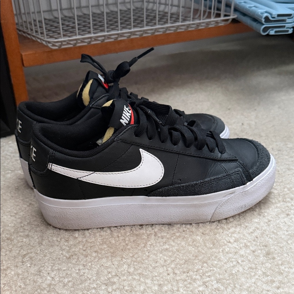 Women’s Platform Blazers